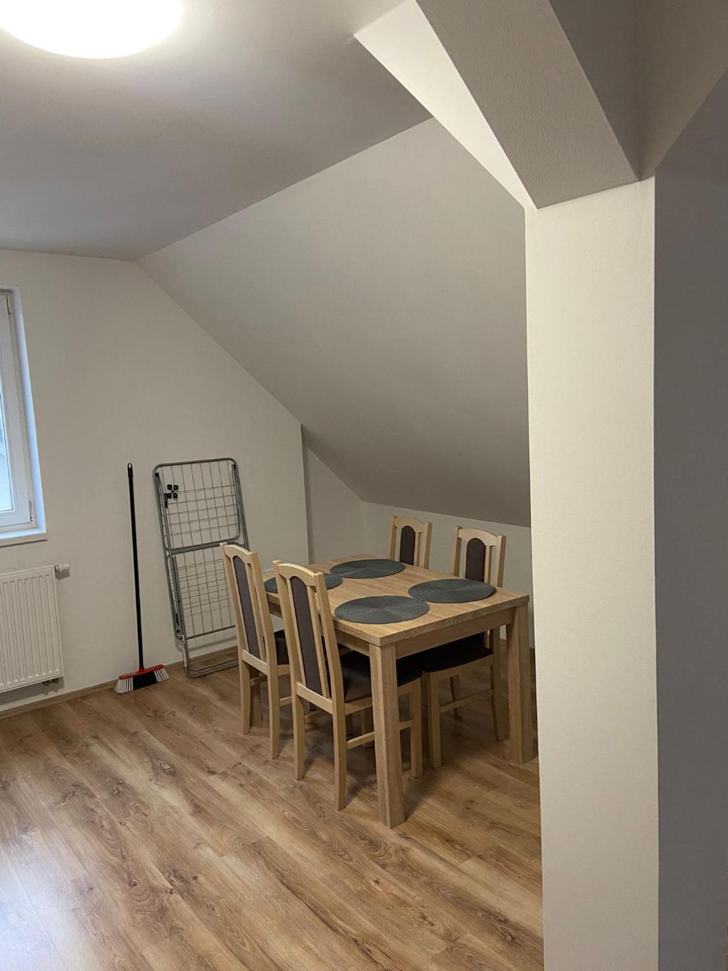 Tvm Ostrava Apartment Bagian luar foto