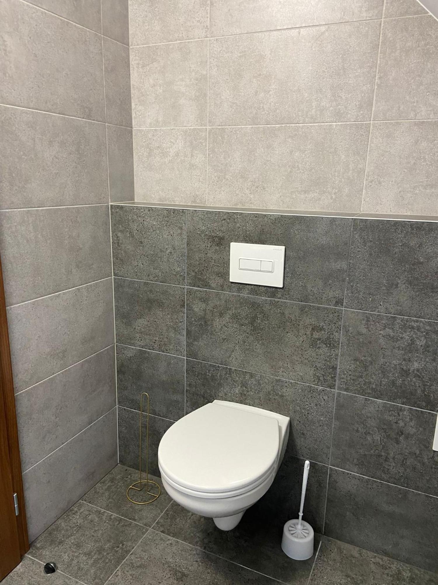 Tvm Ostrava Apartment Bagian luar foto